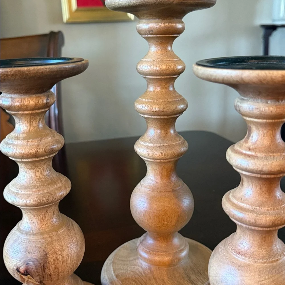 Ashland stylish candle